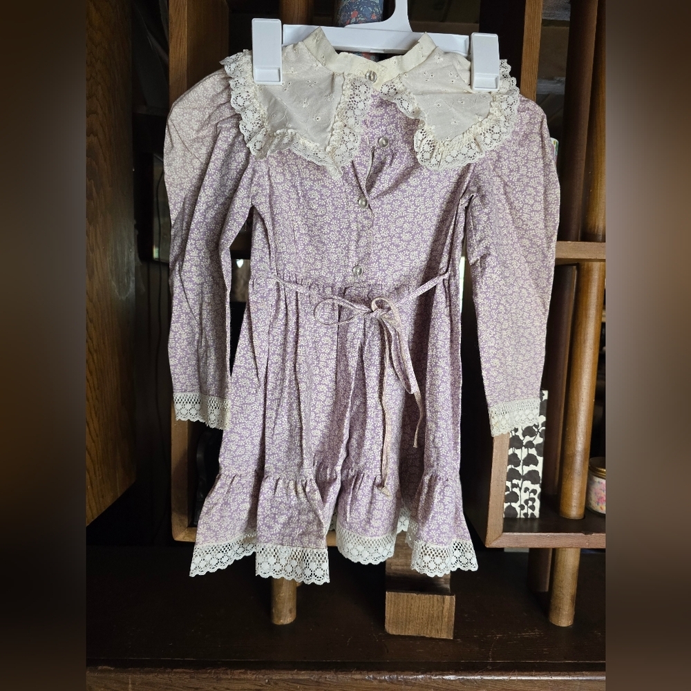 Vintage Handmade Girls Tie Waist Lace And Cotton Prairie  Dress - Picture 3 of 7